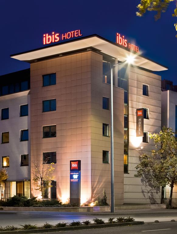 Ibis Gyr Hotel